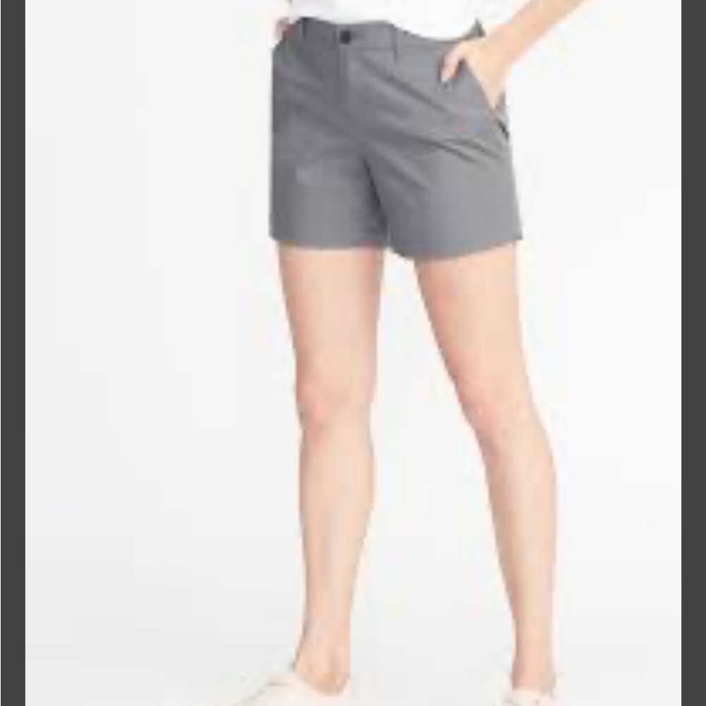 Old Navy Women's High Rise Everyday Short